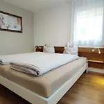 Traeumli Lägenhet Aeschi Bei Spiez